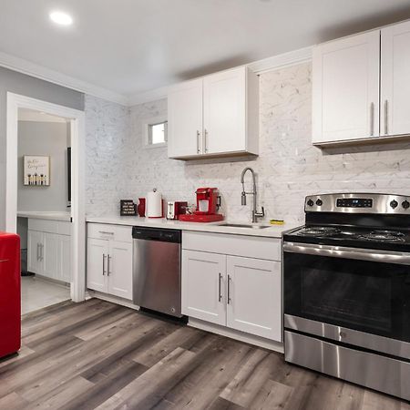 Urban Retreat 1Br With Free Park Apartment Houston Bagian luar foto